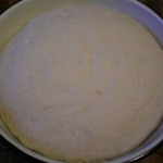 Готовое тесто для пиццы с грибами и сыром