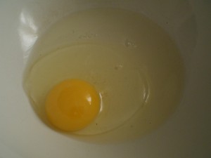 яйцо для теста на галушки